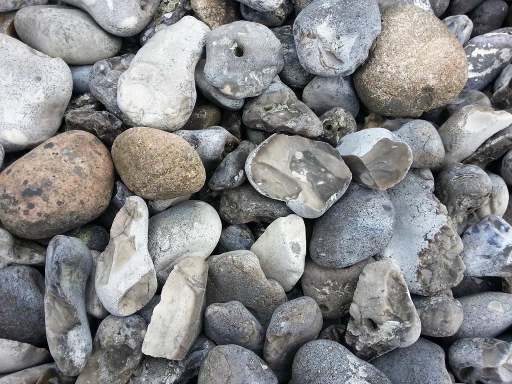 Ferienwohnungen Ruegen Findling Breege Buitenkant foto